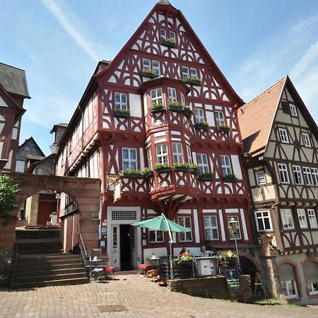 Hotel Schmuckkaestchen Miltenberg Buitenkant foto