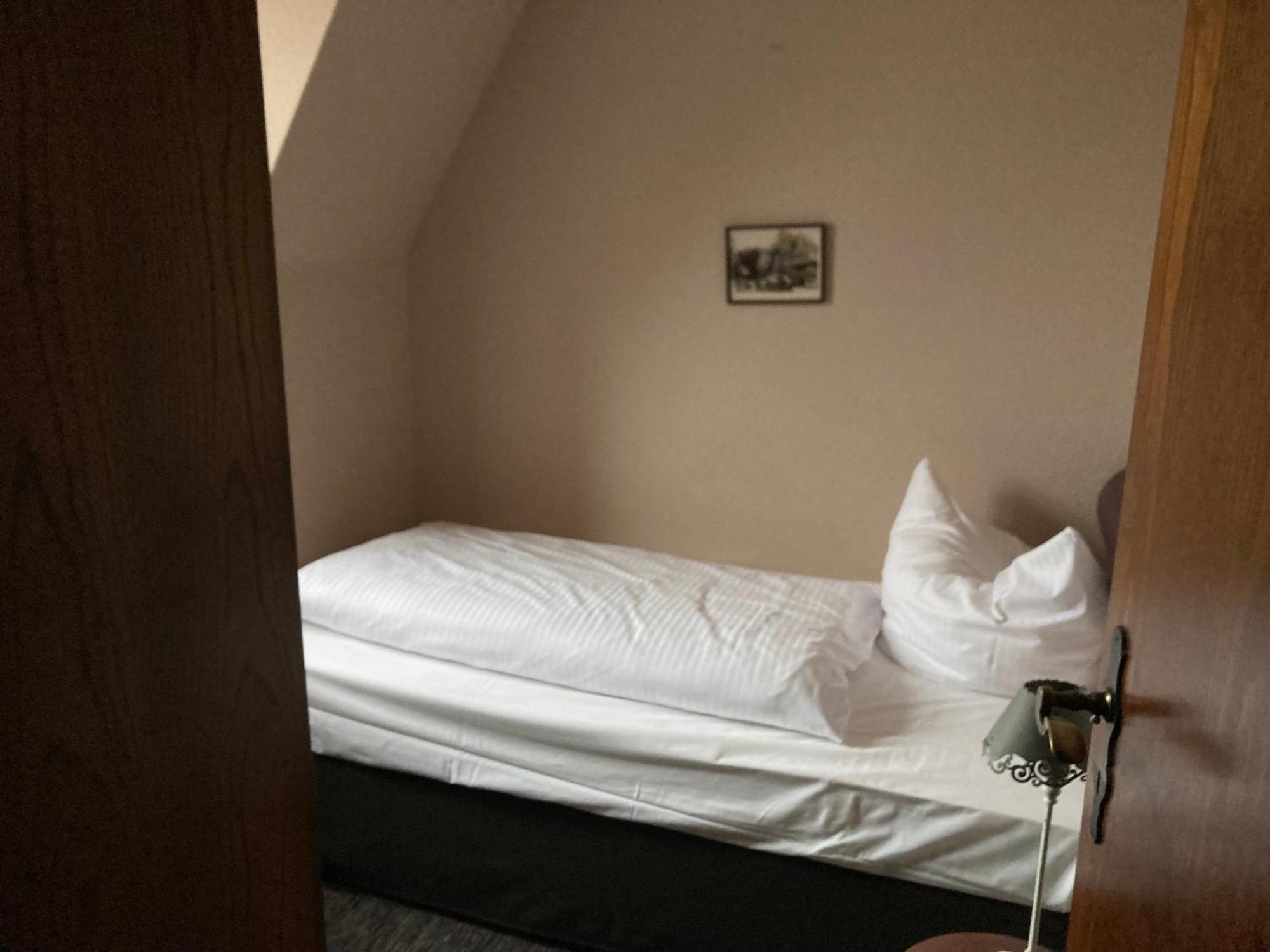 Hotel Schmuckkaestchen Miltenberg Buitenkant foto