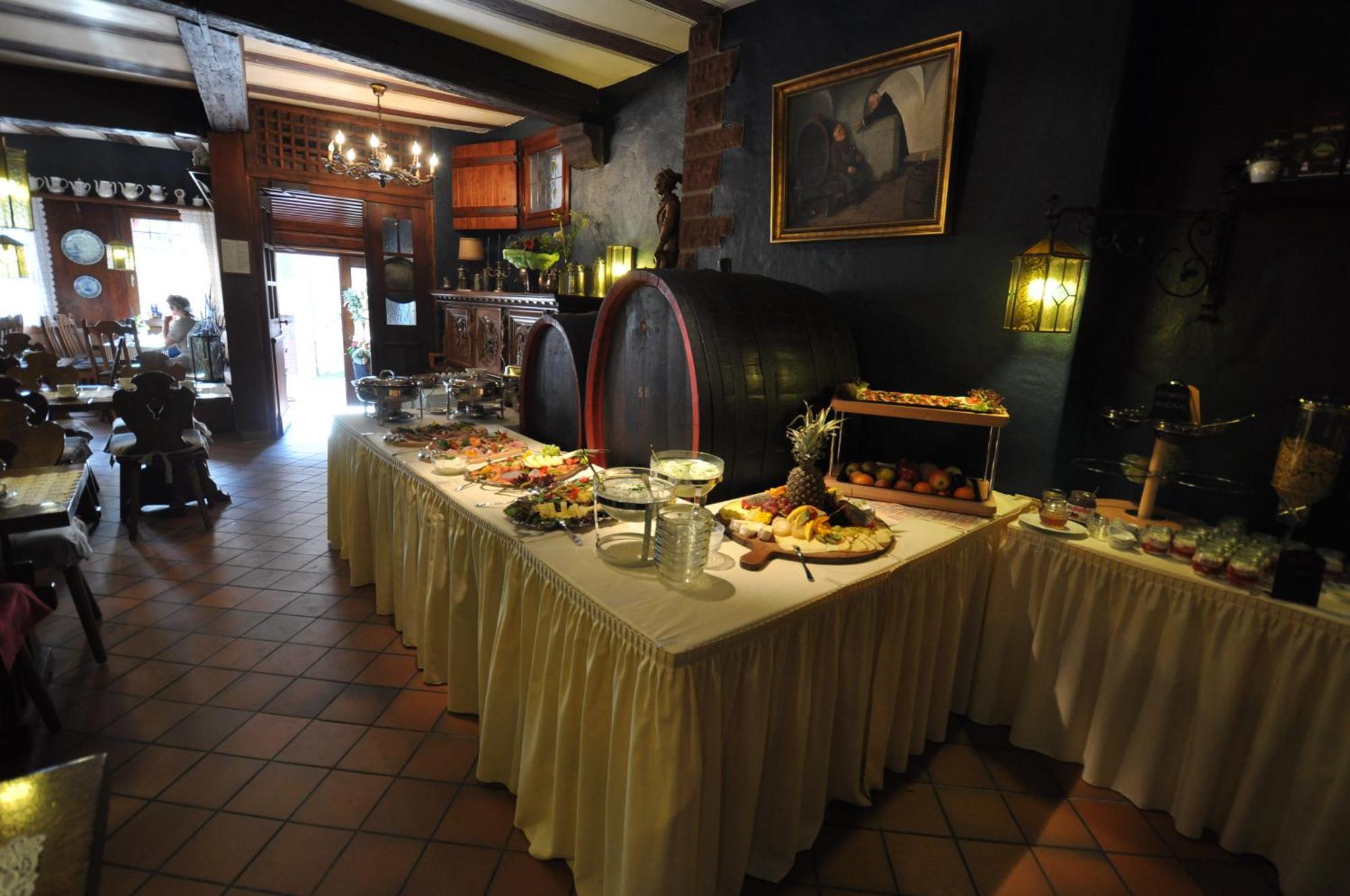 Hotel Schmuckkaestchen Miltenberg Buitenkant foto