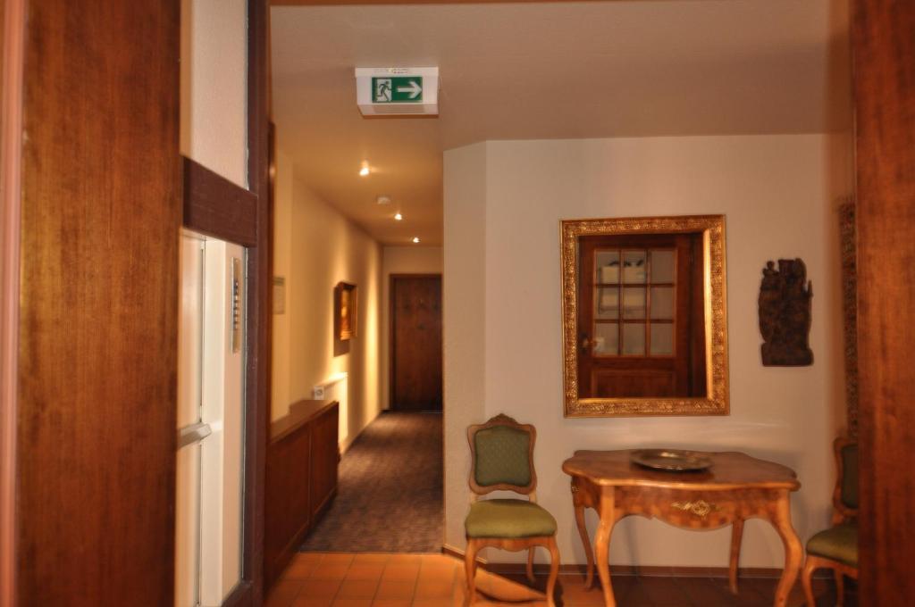 Hotel Schmuckkaestchen Miltenberg Buitenkant foto