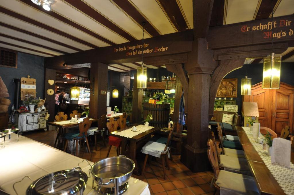 Hotel Schmuckkaestchen Miltenberg Buitenkant foto